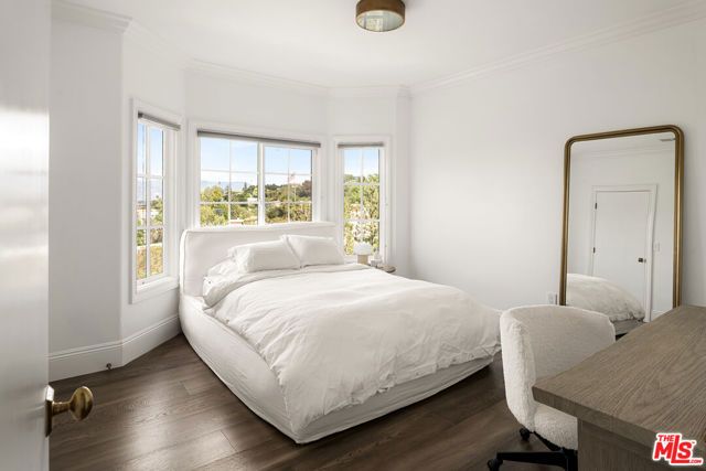 12917 Galewood Street, Studio City (los Angeles), CA 91604