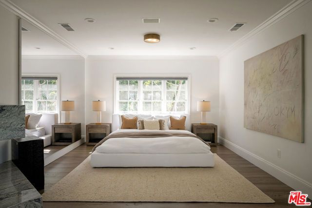 12917 Galewood Street, Studio City (los Angeles), CA 91604