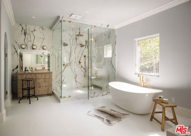 12917 Galewood Street, Studio City (los Angeles), CA 91604