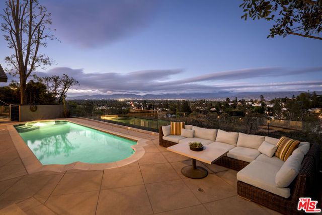 12917 Galewood Street, Studio City (los Angeles), CA 91604