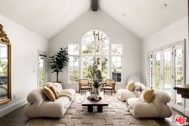 12917 Galewood Street, Studio City (los Angeles), CA 91604