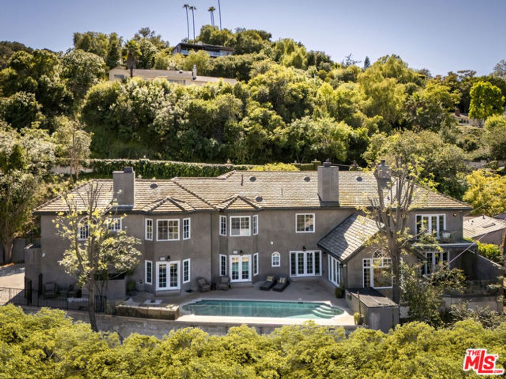 12917 Galewood Street, Studio City (los Angeles), CA 91604