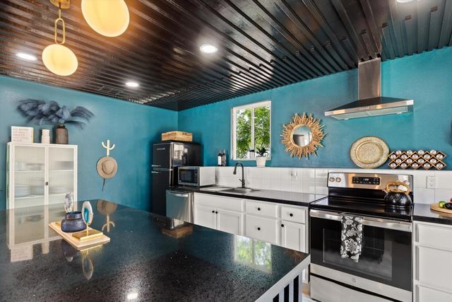 61589 El Reposo Street, Joshua Tree, CA 92252