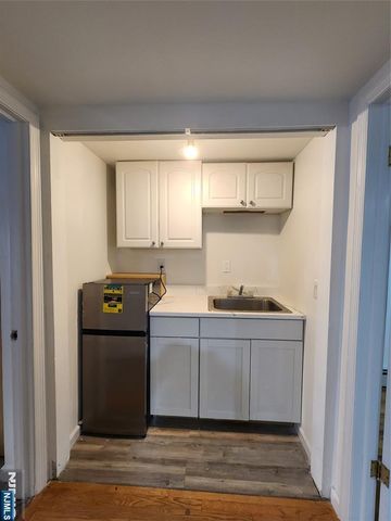 12 Brinkerhoff Terrace, Palisades Park, NJ 07650