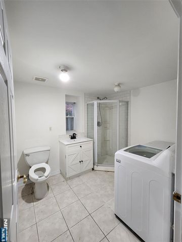 12 Brinkerhoff Terrace, Palisades Park, NJ 07650