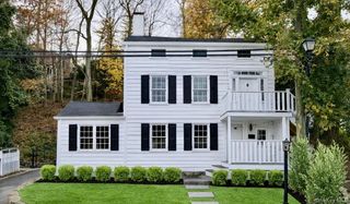 94 Main Street, Roslyn, NY 11576