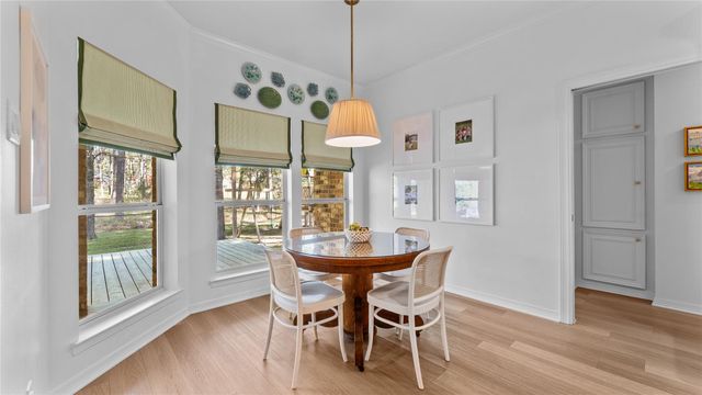 1924 Fairway Drive, Huntsville, TX 77340