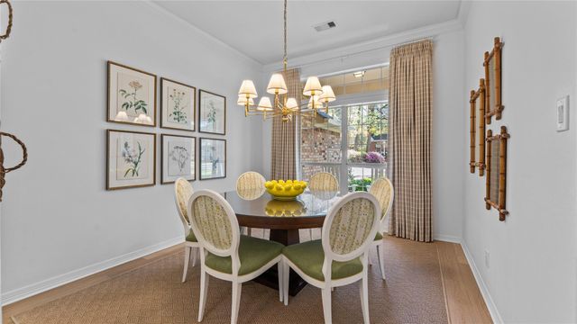 1924 Fairway Drive, Huntsville, TX 77340