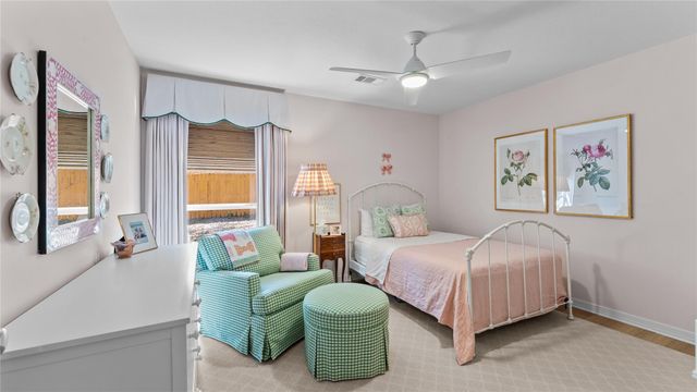 1924 Fairway Drive, Huntsville, TX 77340