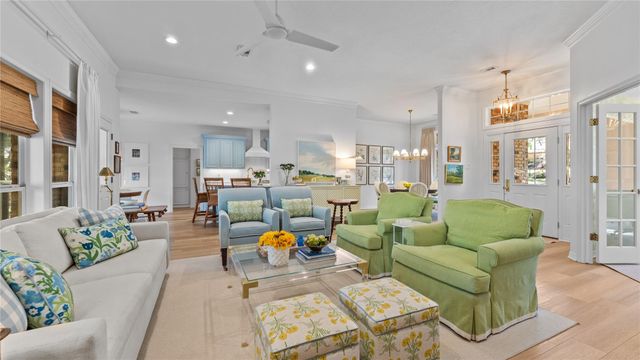 1924 Fairway Drive, Huntsville, TX 77340