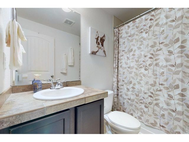 4933 Silverwood Dr, Johnstown, CO 80534