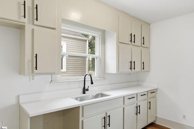 650 S Converse Street, Spartanburg, SC 29306