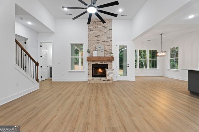 125 Maple Valley Drive, Jenkinsburg, GA 30234