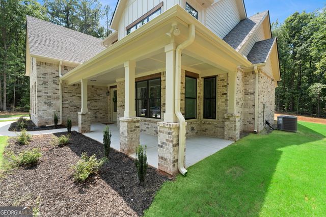 125 Maple Valley Drive, Jenkinsburg, GA 30234