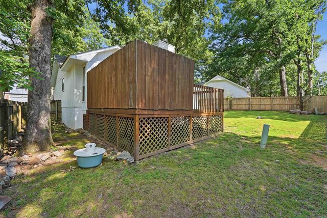 404 Shadow Ridge Drive, Little Rock, AR 72211