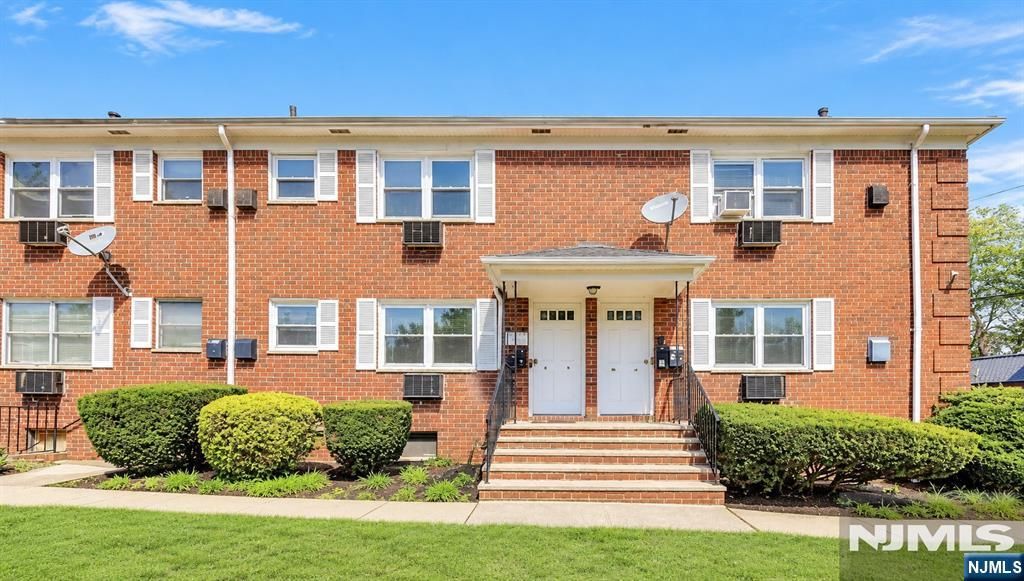 1266 Teaneck Road 11, Teaneck, NJ 07666