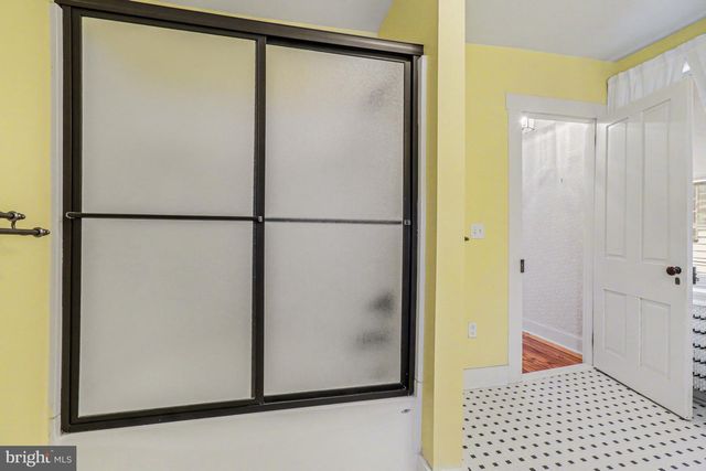 13 W MAIN ST, Mount Joy, PA 17552