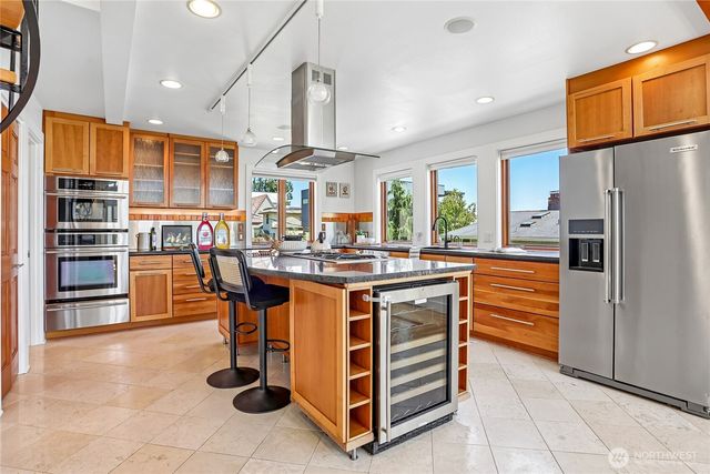 424 35th Avenue S, Seattle, WA 98144