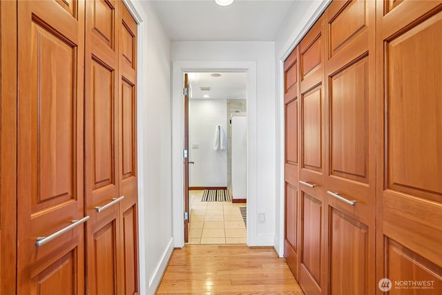 424 35th Avenue S, Seattle, WA 98144