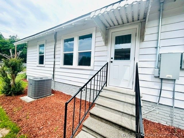 558 11th NW, Ardmore, OK 73401