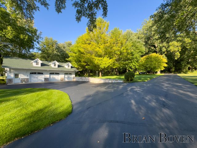2625 Elmwood Drive, Pierson, MI 49339