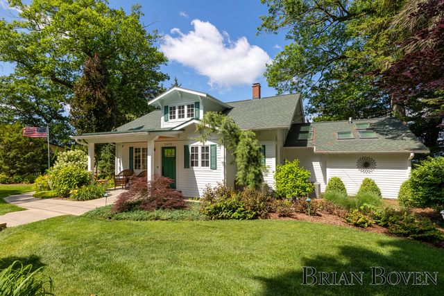 2625 Elmwood Drive, Pierson, MI 49339