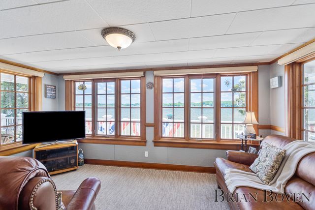 2625 Elmwood Drive, Pierson, MI 49339