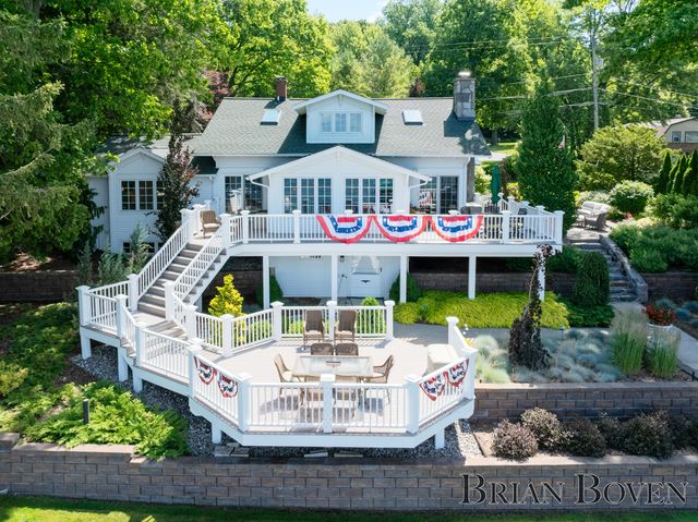 2625 Elmwood Drive, Pierson, MI 49339