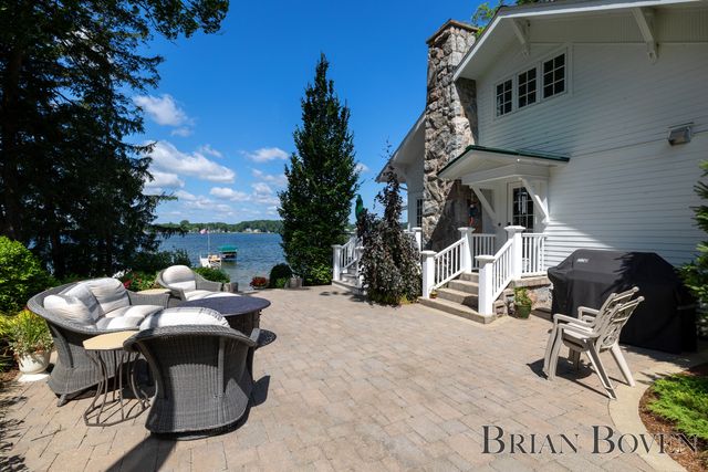 2625 Elmwood Drive, Pierson, MI 49339