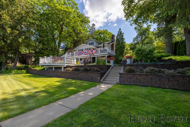 2625 Elmwood Drive, Pierson, MI 49339