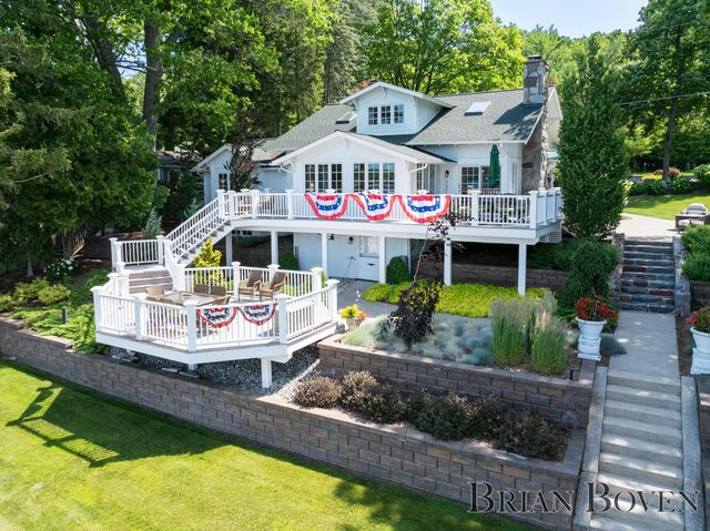 2625 Elmwood Drive, Pierson, MI 49339