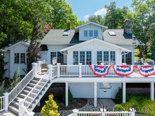 2625 Elmwood Drive, Pierson, MI 49339