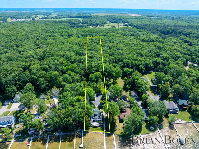 2625 Elmwood Drive, Pierson, MI 49339