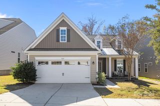 725 Bearcamp Way, Fort Mill, SC 29715
