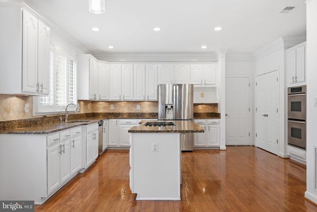 18306 PARADISE COVE TER, Olney, MD 20832