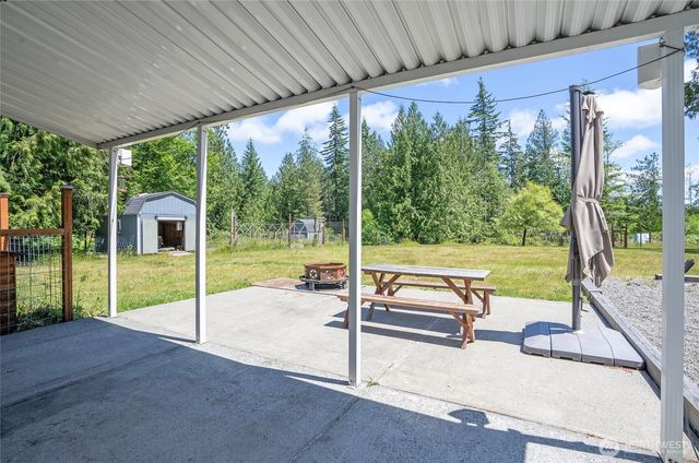 200 Peter Hagen Road NW, Seabeck, WA 98380