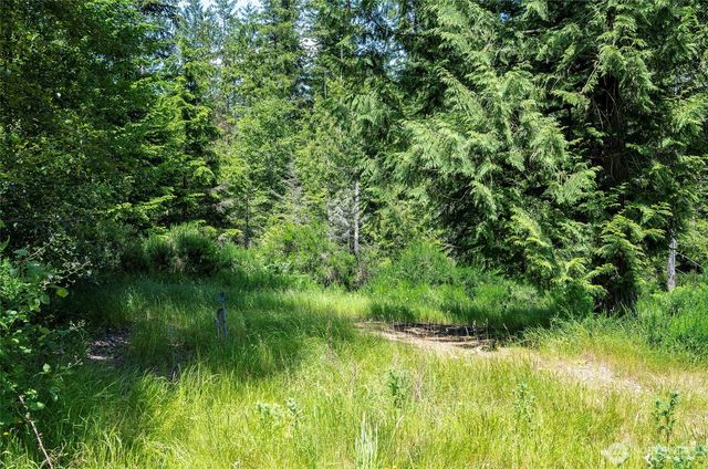 200 Peter Hagen Road NW, Seabeck, WA 98380