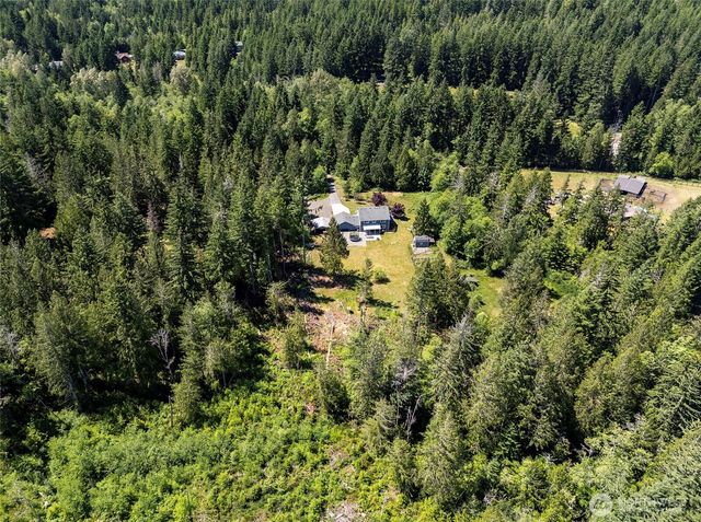 200 Peter Hagen Road NW, Seabeck, WA 98380