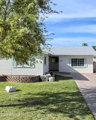 6928 E ALMERIA Road, Scottsdale, AZ 85257