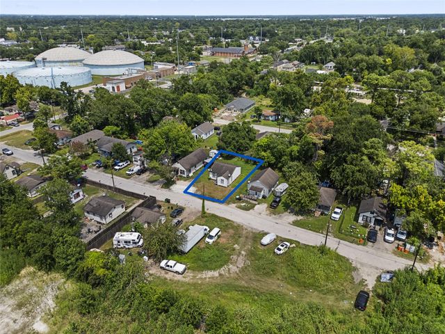 7328 Parkes Street, Houston, TX 77088