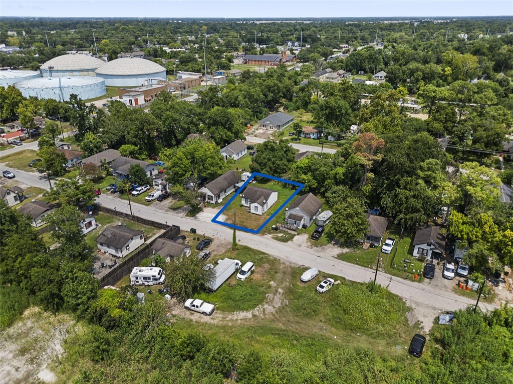 7328 Parkes Street, Houston, TX 77088