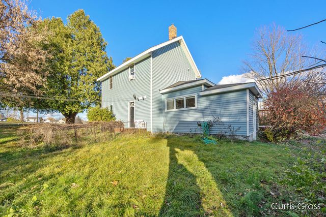 320 Pine Street NE, Cedar Springs, MI 49319