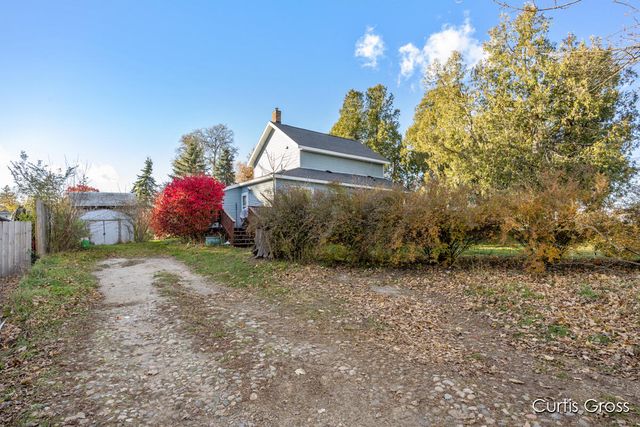 320 Pine Street NE, Cedar Springs, MI 49319