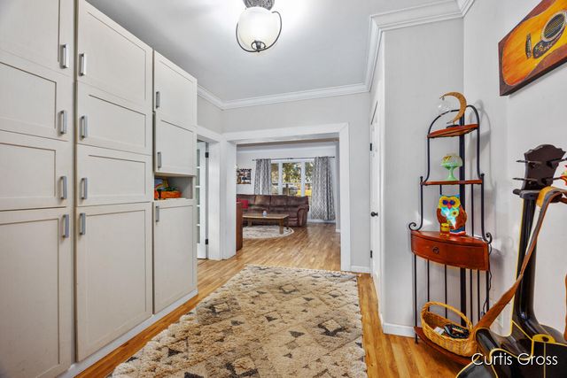 320 Pine Street NE, Cedar Springs, MI 49319