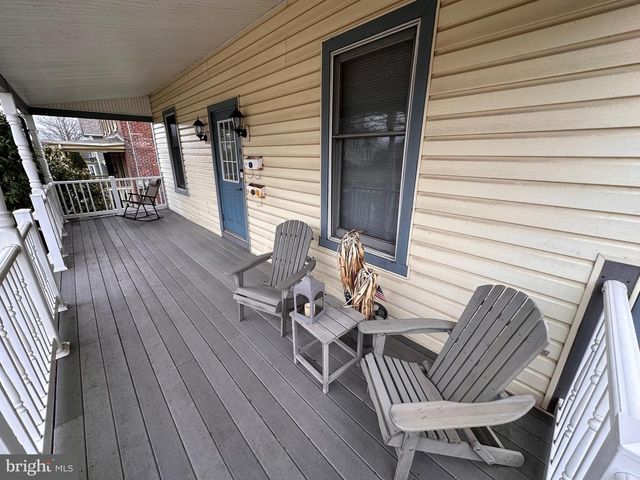 152 N MAIN ST, Chalfont, PA 18914