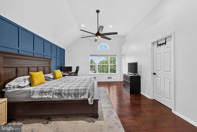 20 VACCARO RD, Lawrenceville, NJ 08648