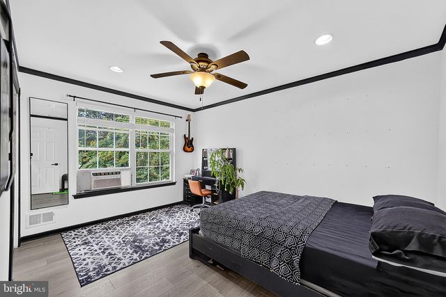20 VACCARO RD, Lawrenceville, NJ 08648