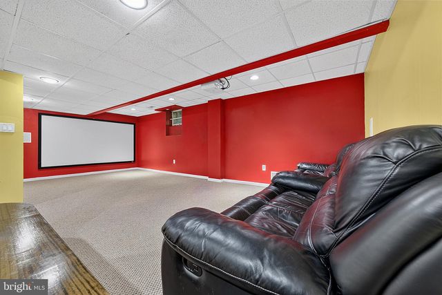 20 VACCARO RD, Lawrenceville, NJ 08648