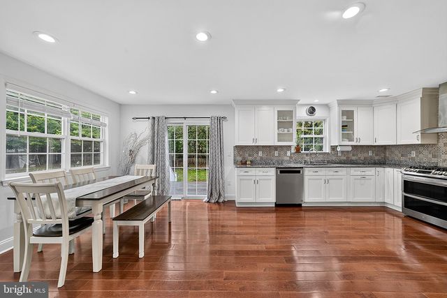 20 VACCARO RD, Lawrenceville, NJ 08648