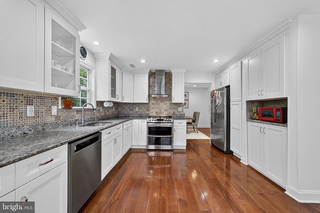 20 VACCARO RD, Lawrenceville, NJ 08648
